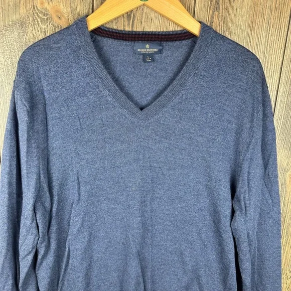 Brooks Brothers Extra Fine Merino Wool V-Neck Sweater Blue Mens Size Large - Picture 3 of 7